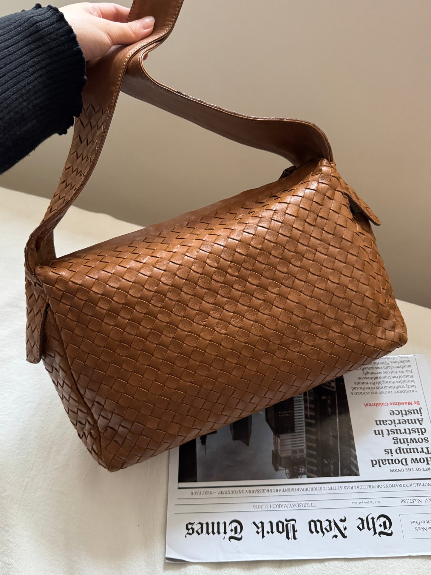 Vintage Bottega Veneta intrecciato double pocket bag🧸
