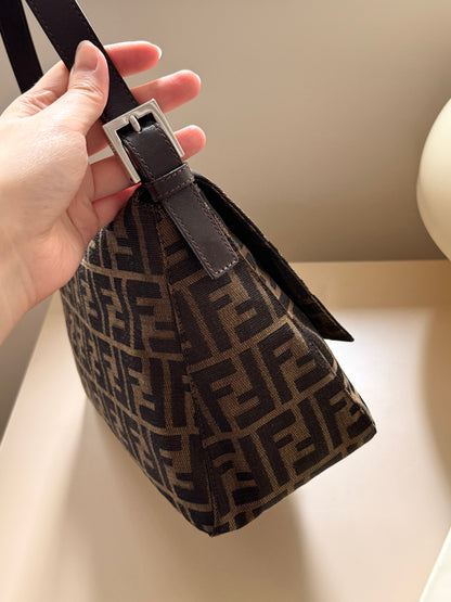Vintage Fendi zucca mama baguette 🥖