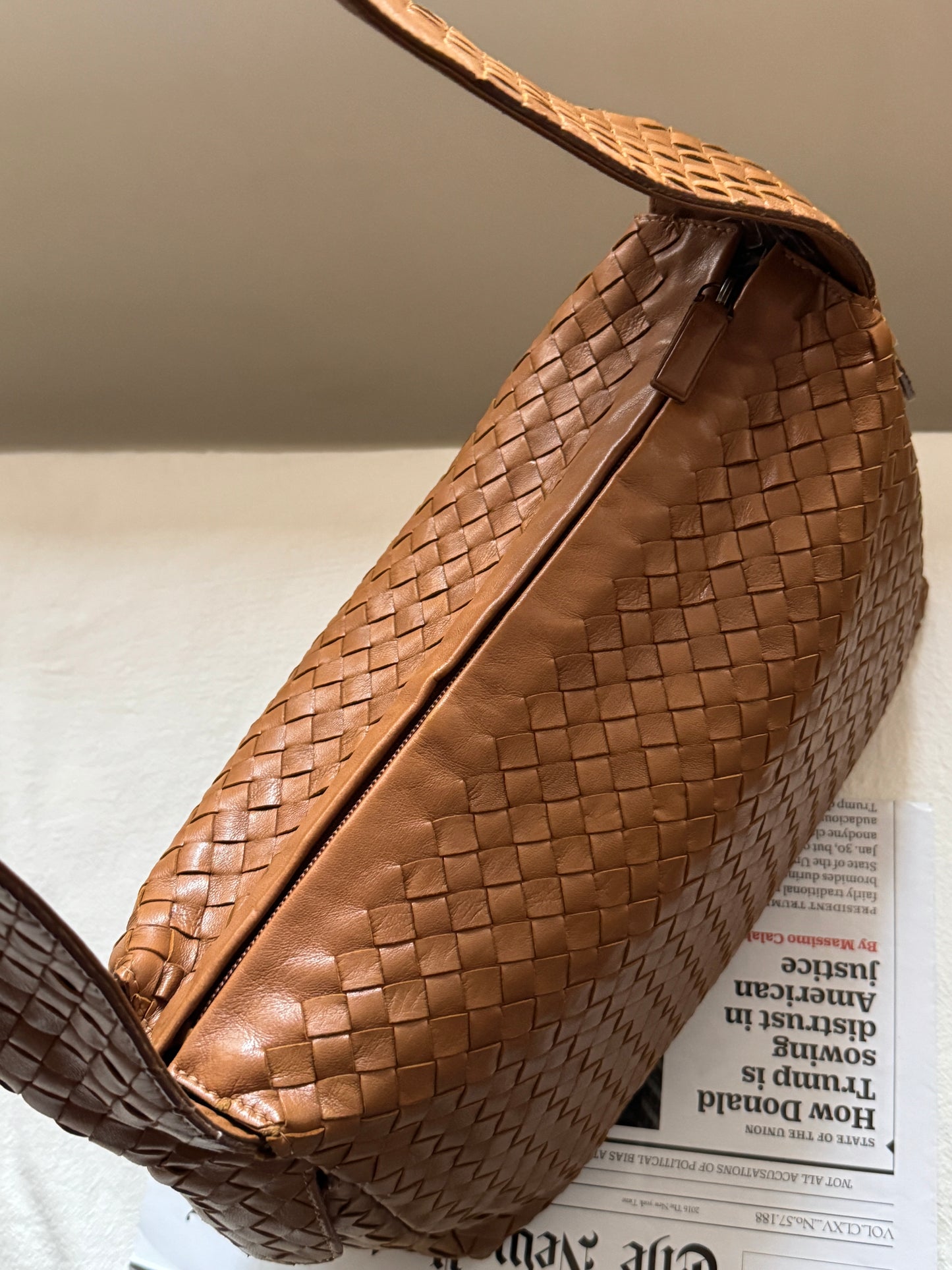 Vintage Bottega Veneta intrecciato double pocket bag🧸