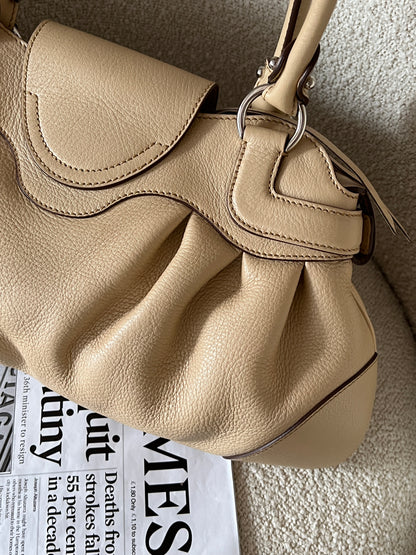 保存品！Vintage Ferragamo beige ufo bag🛸