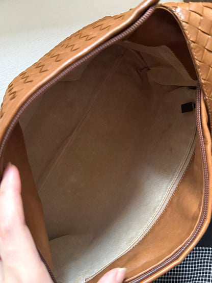 Vintage Bottega Veneta intrecciato double pocket bag🧸