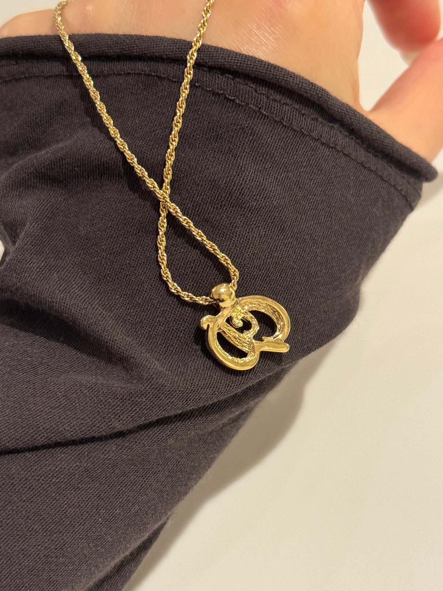 Vintage Dior CD necklace✨