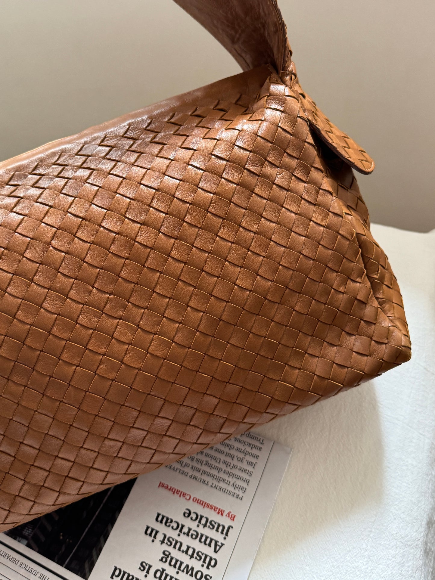 Vintage Bottega Veneta intrecciato double pocket bag🧸