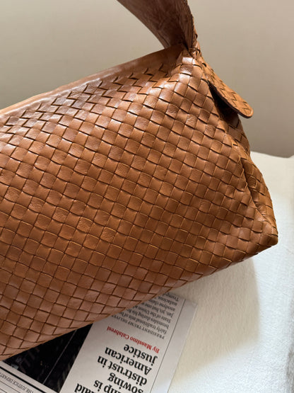 Vintage Bottega Veneta intrecciato double pocket bag🧸