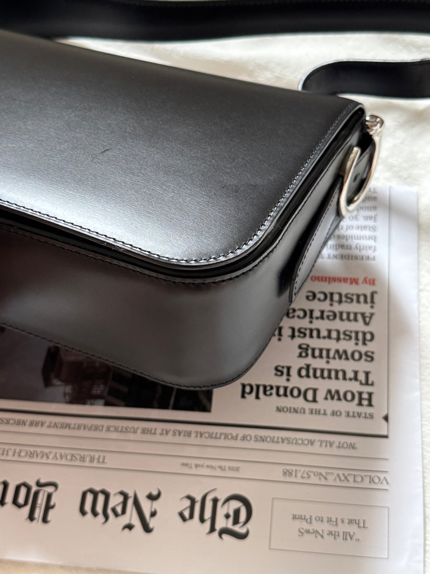 Vintage Cartier 黑銀豹頭shoulder box bag