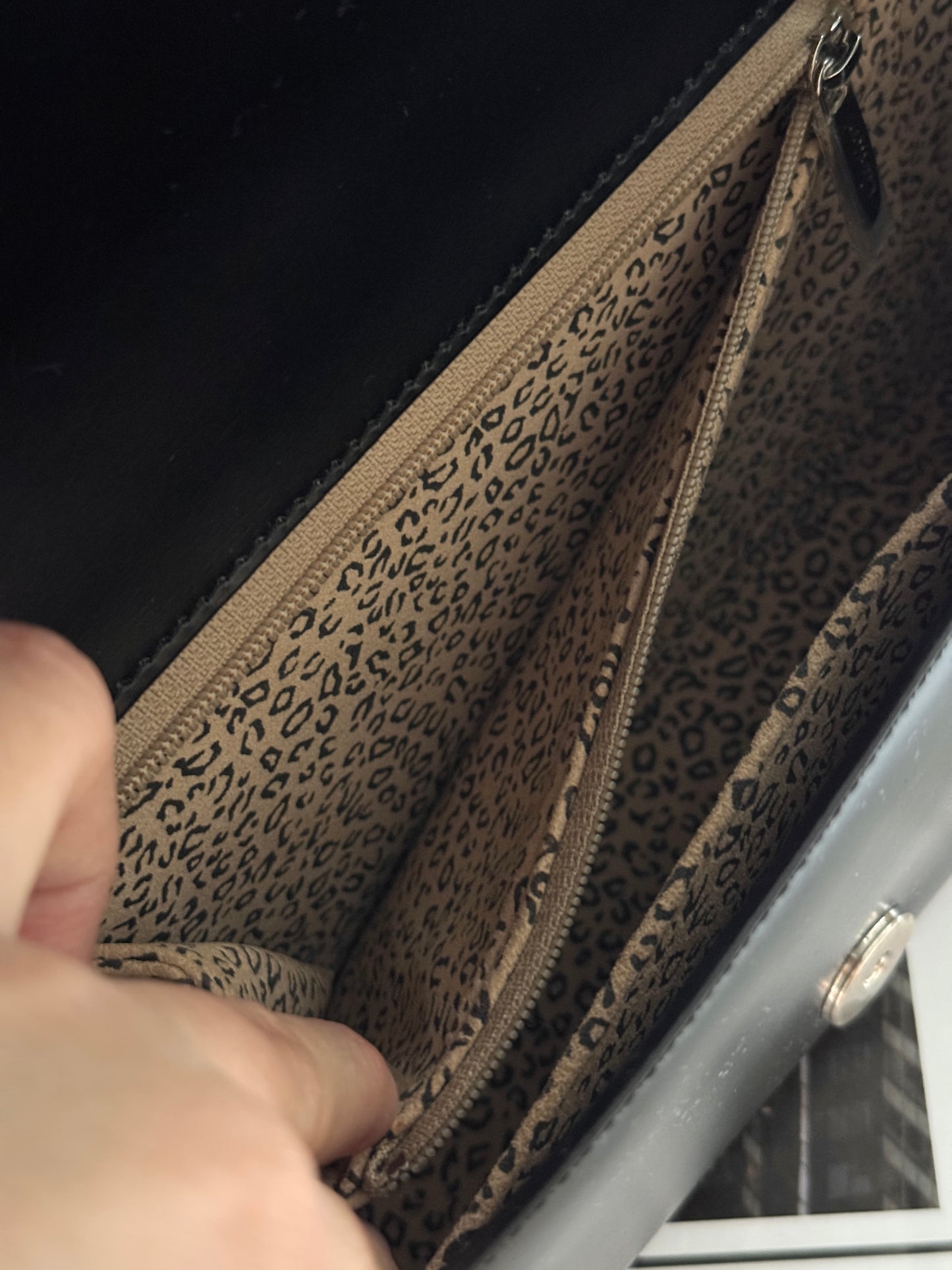 Vintage Cartier 黑銀豹頭shoulder box bag