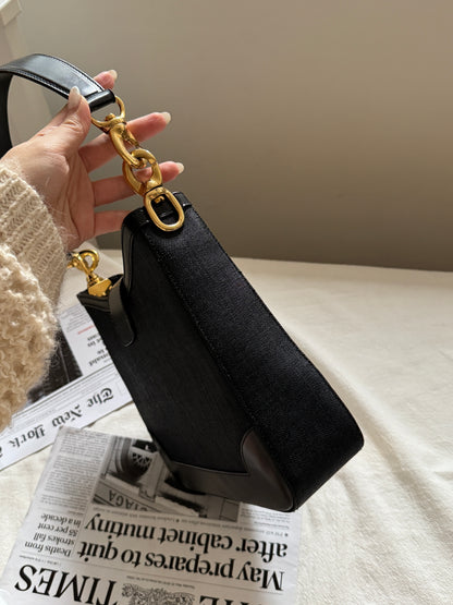 Vintage Celine 金環單肩hobo bag💫