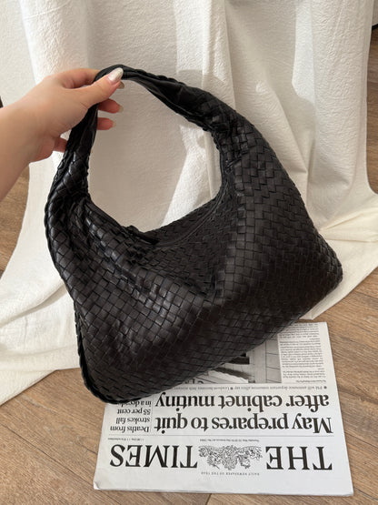 Vintage Bottega Veneta hobo bag 38🎬