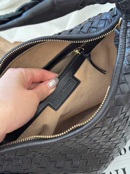 Vintage Bottega Veneta hobo bag 38🎬