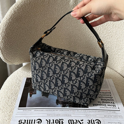Vintage Dior navy trotter 飯盒包 box bag