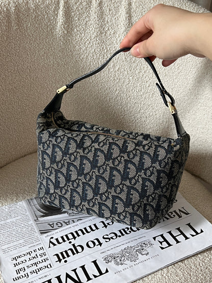 Vintage Dior navy trotter 飯盒包 box bag