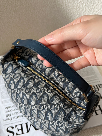 Vintage Dior navy trotter 飯盒包 box bag