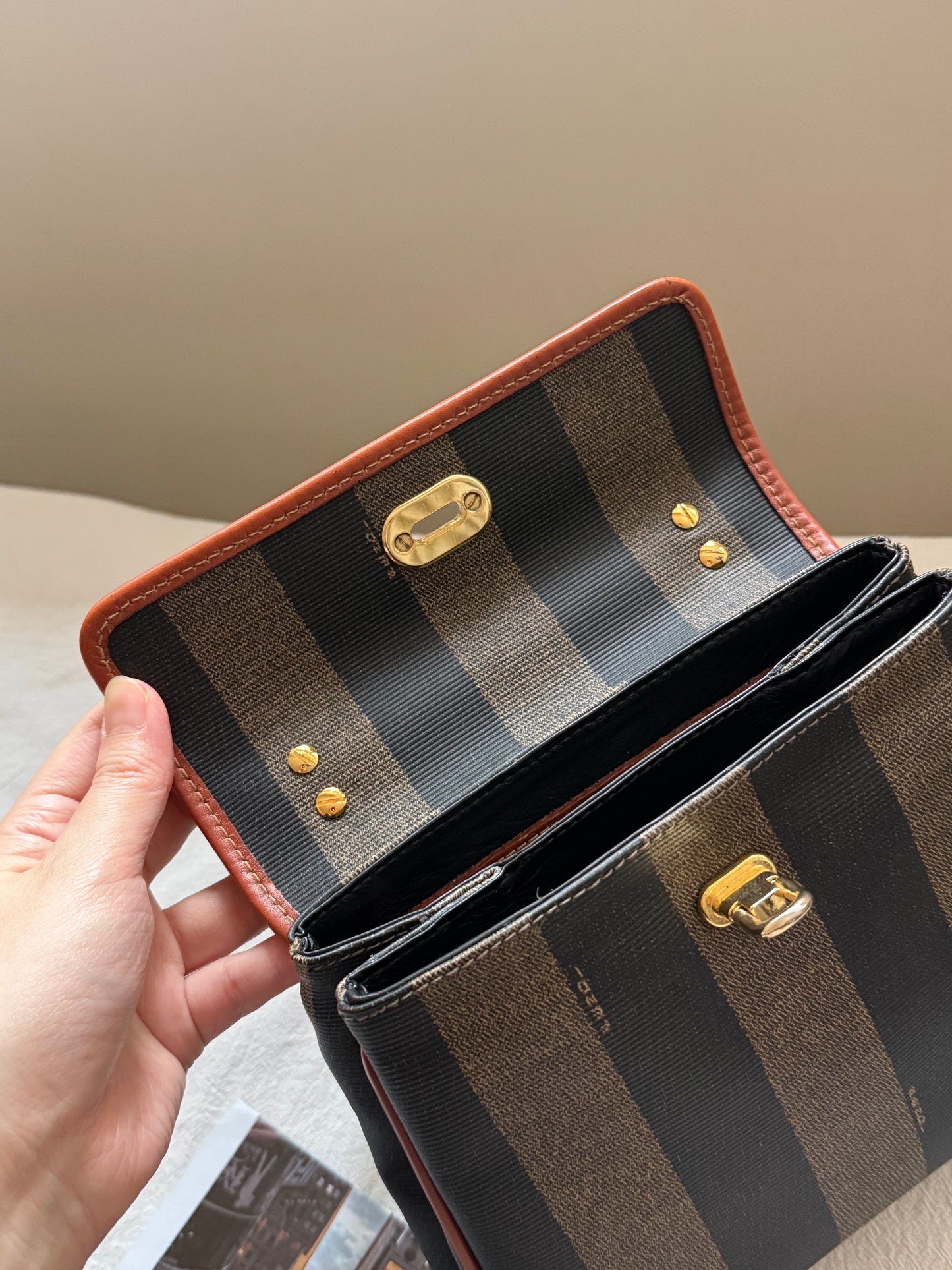 Vintage Fendi pequin mini kelly🪐