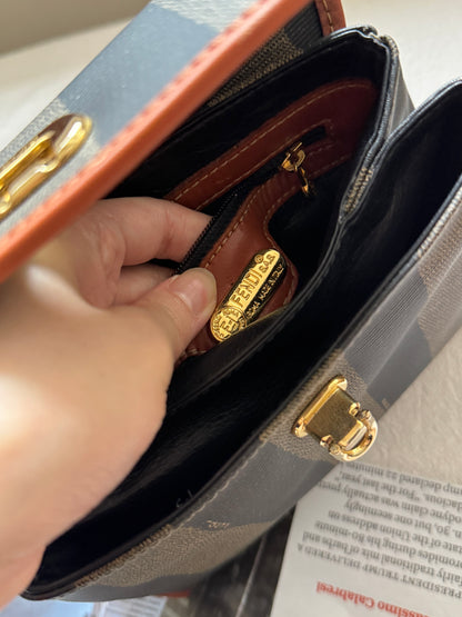 Vintage Fendi pequin mini kelly🪐