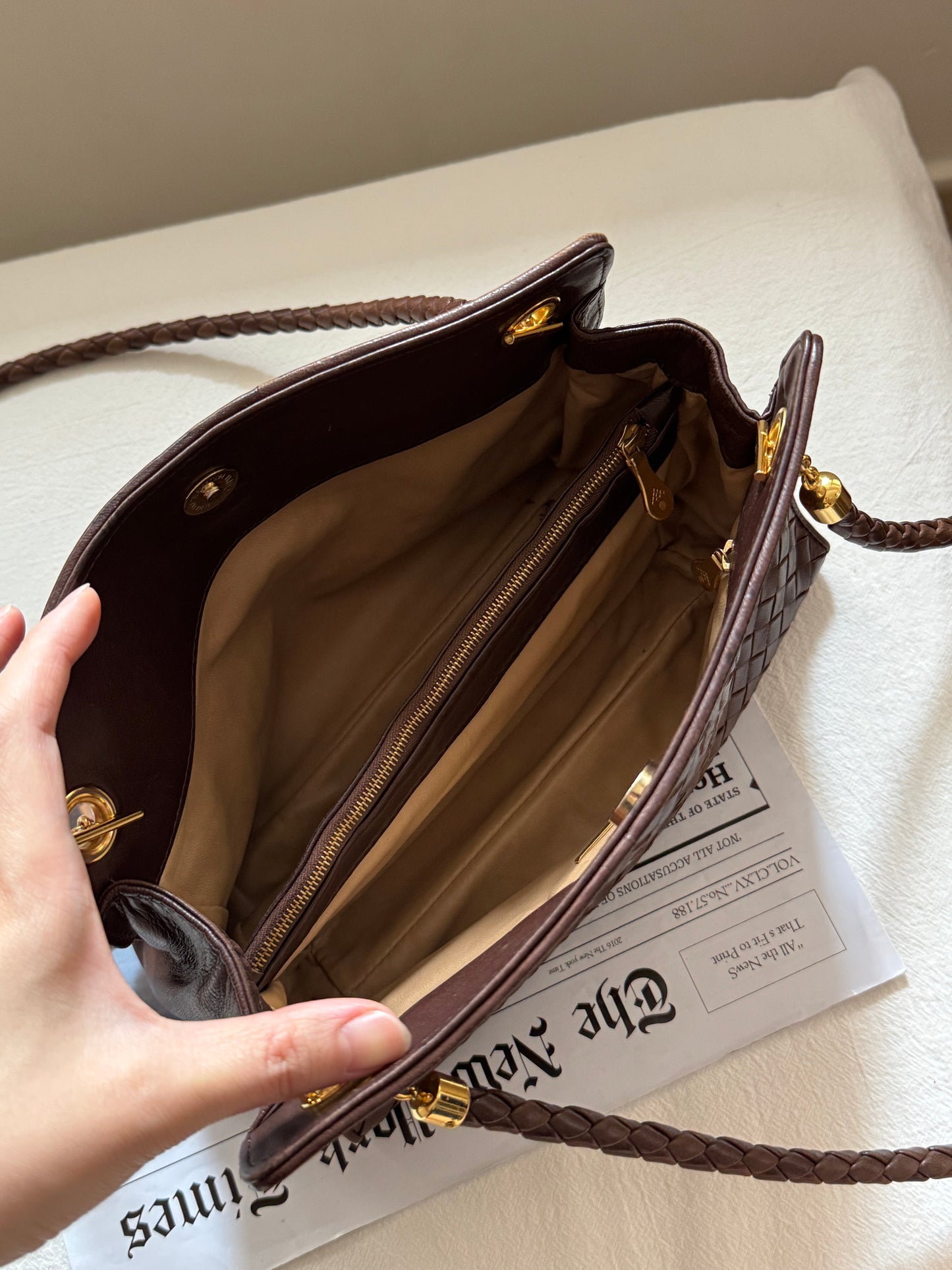 Vintage Bottega Veneta intrecciato shoulder bag🧸