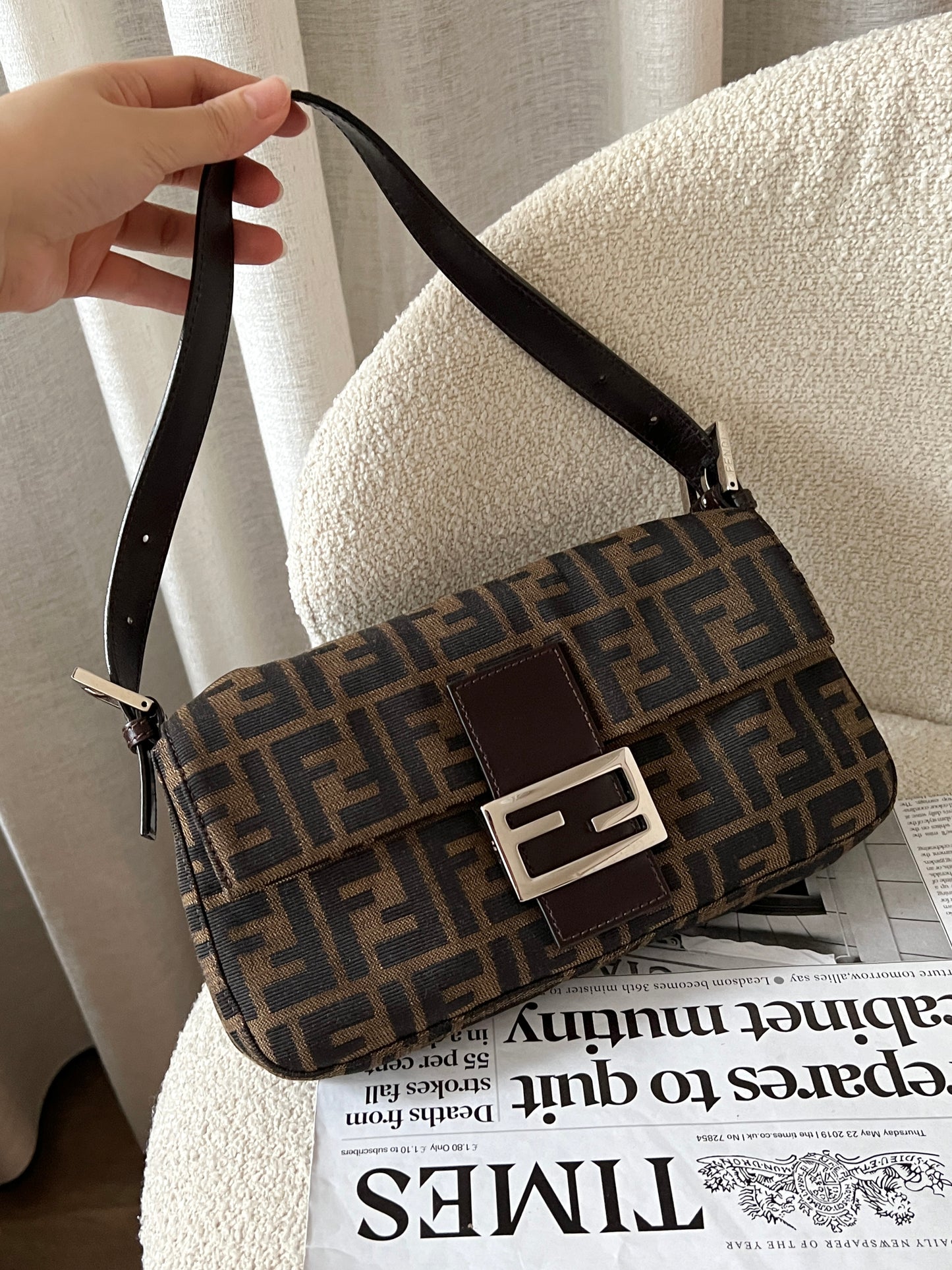 Vintage Fendi classic zucca baguette🥖