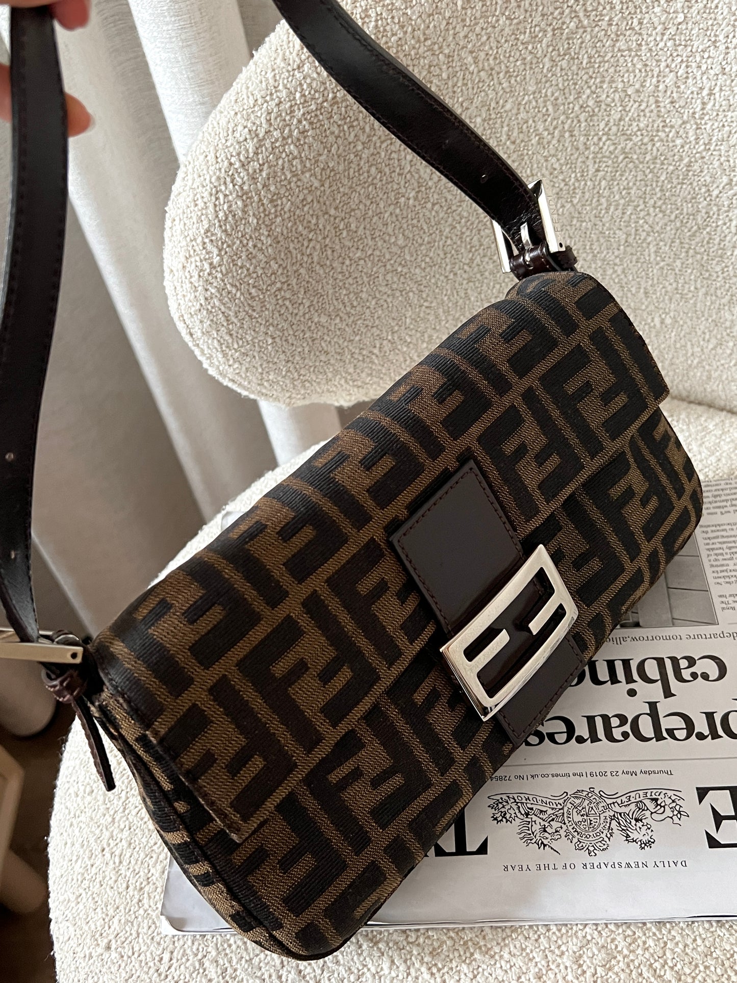 Vintage Fendi classic zucca baguette🥖