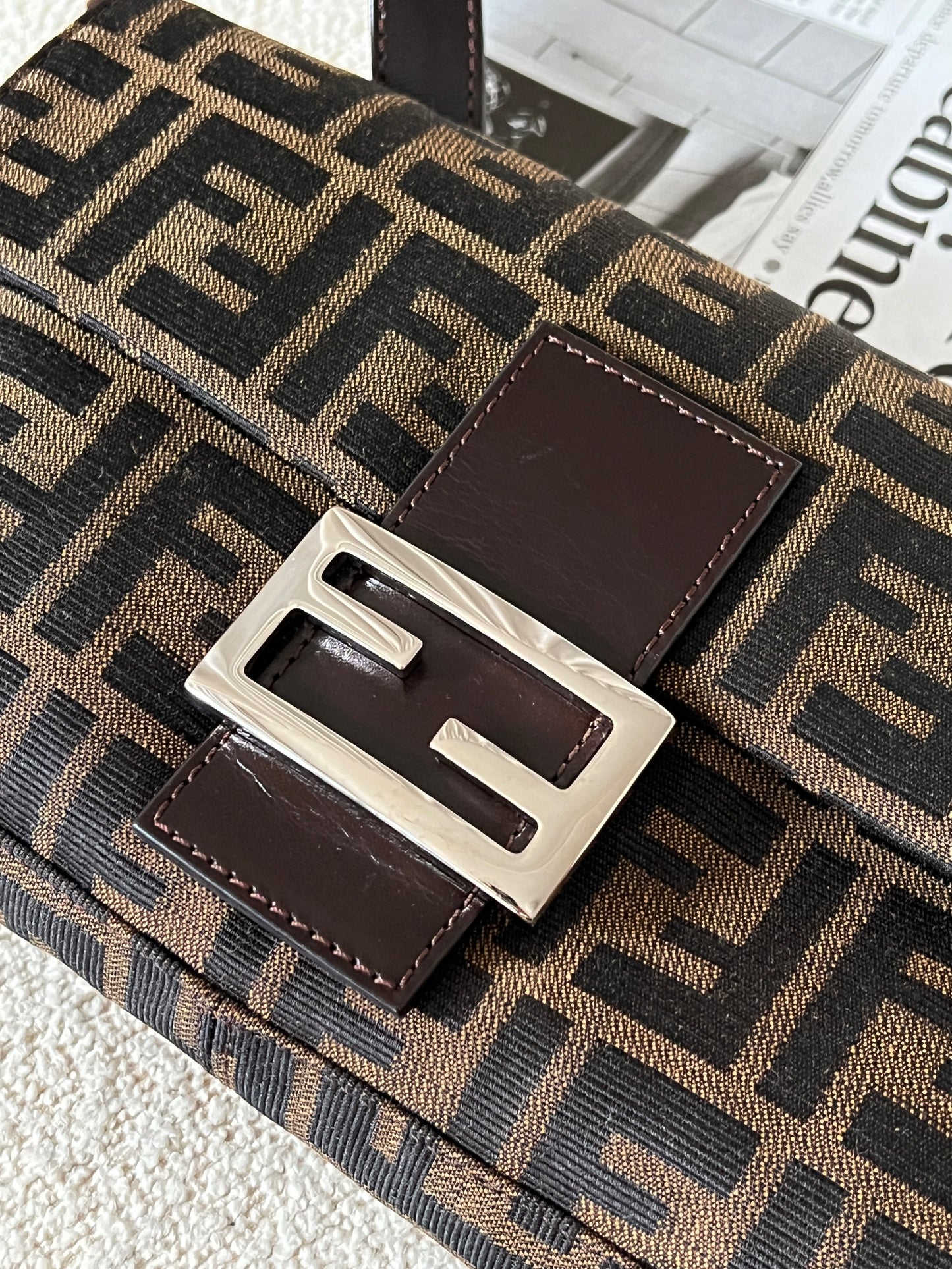 Vintage Fendi classic zucca baguette🥖