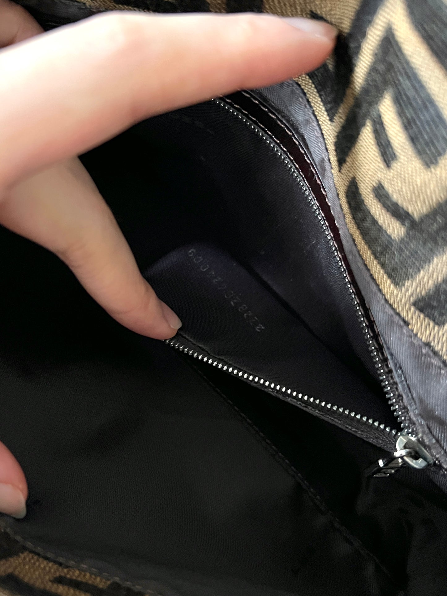 Vintage Fendi classic zucca baguette🥖