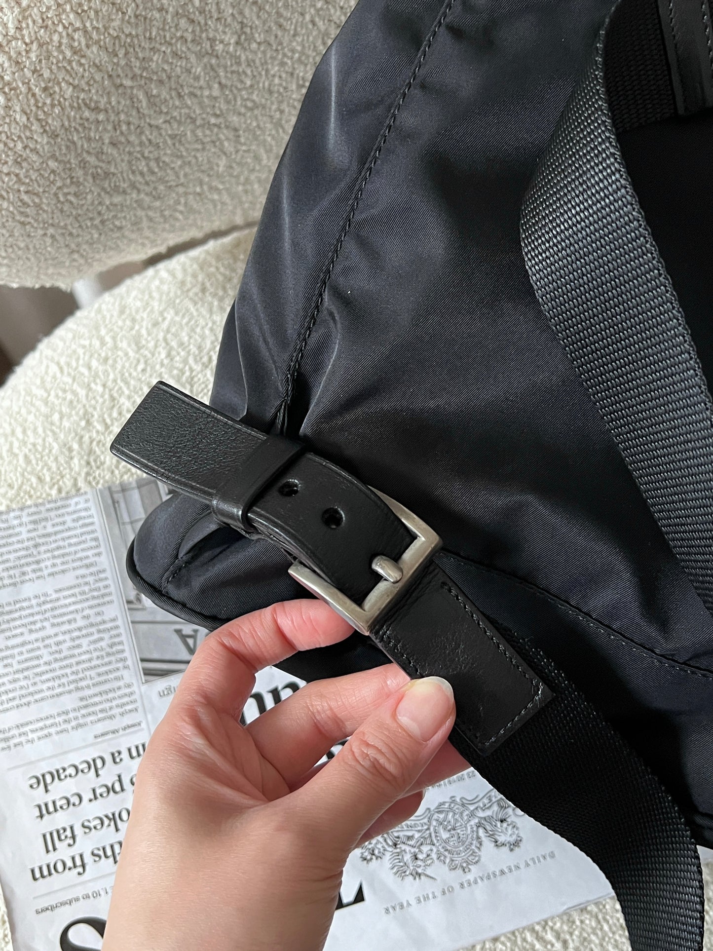 Vintage Prada 黑銀nylon backpack