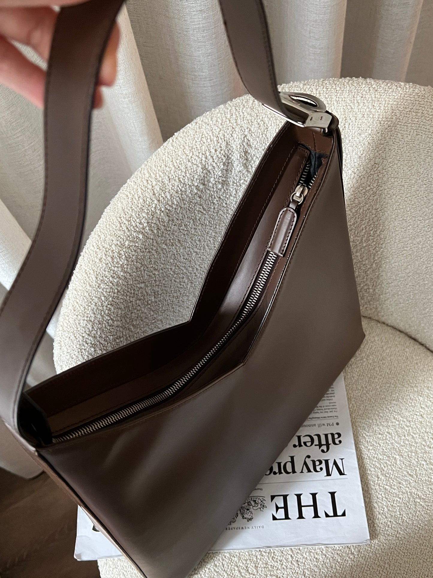 Vintage Salvatore Ferragamo leather shoulder bag