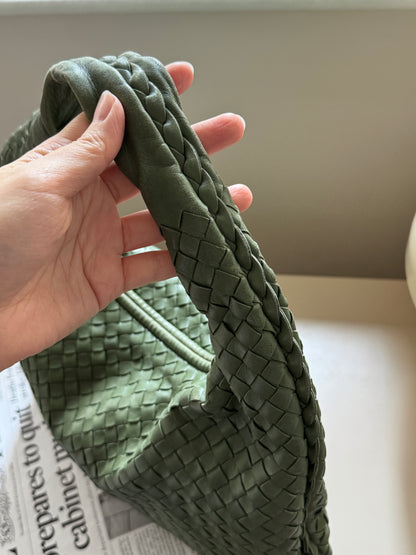 Vintage Bottega Veneta intrecciato olive hobo🍸