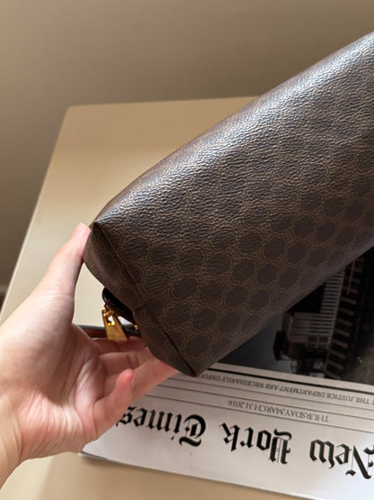 Vintage Celine brown macadam pouch☁️