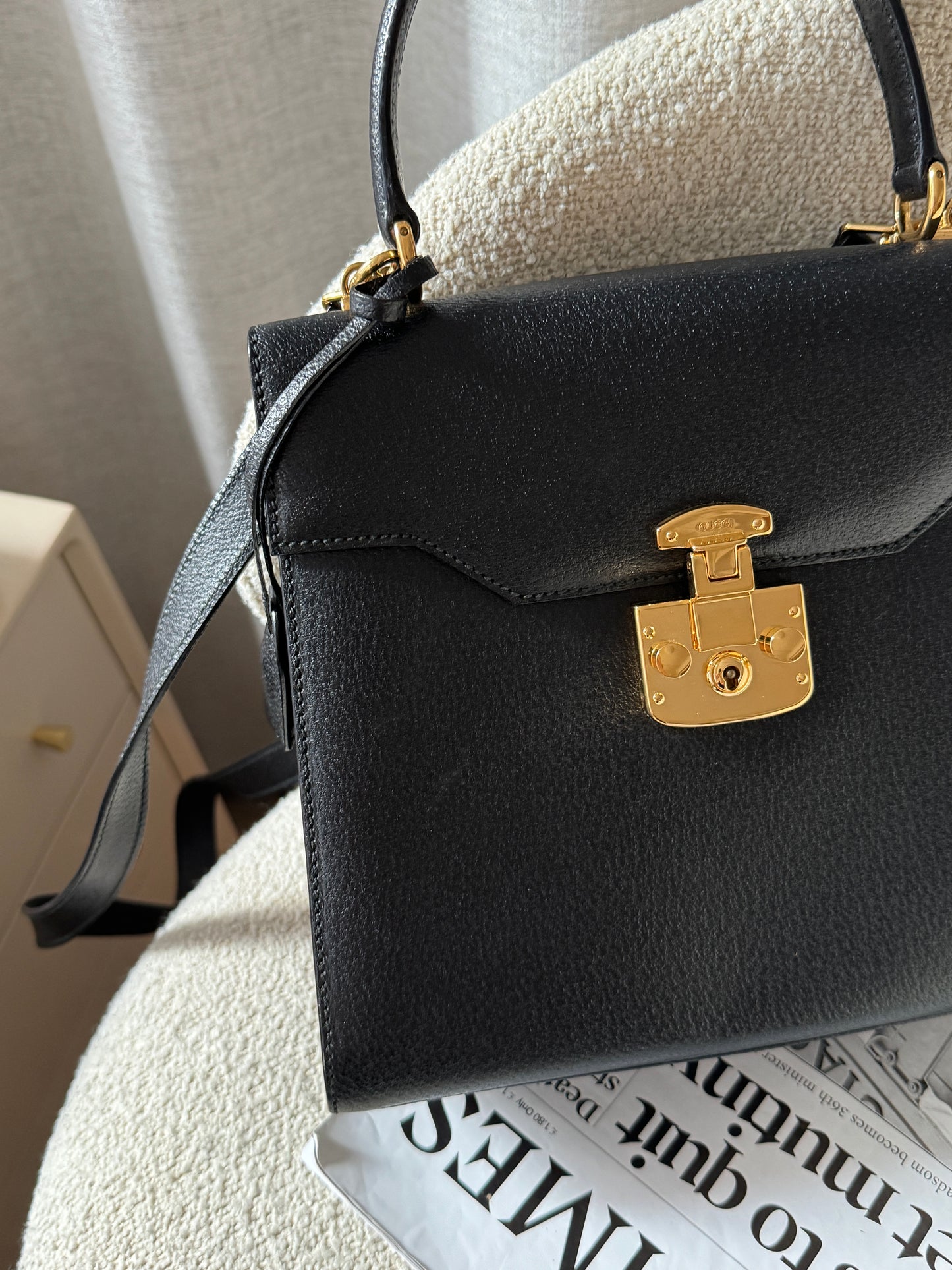 Vintage Gucci 2-way lady lock bag