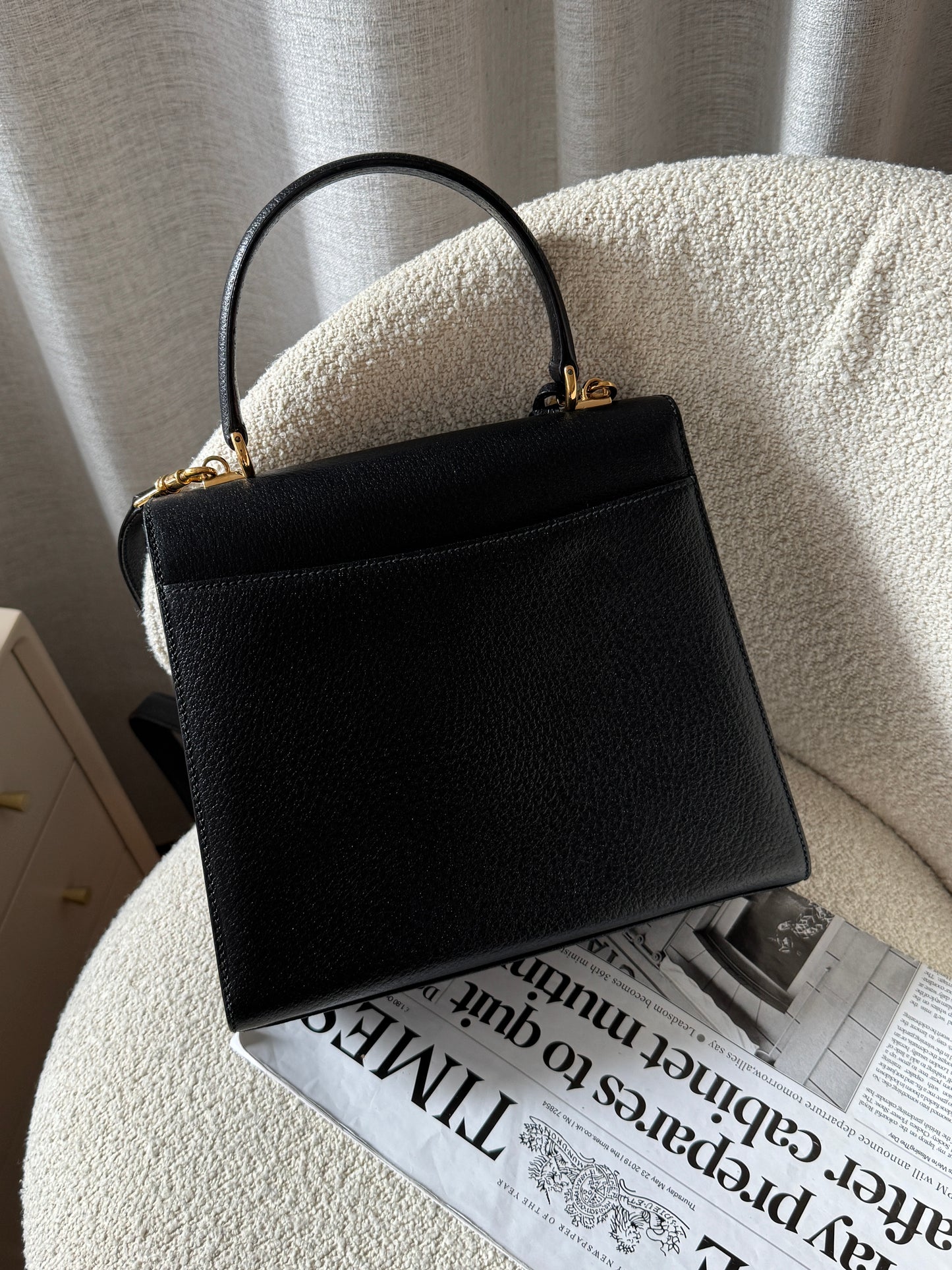 Vintage Gucci 2-way lady lock bag