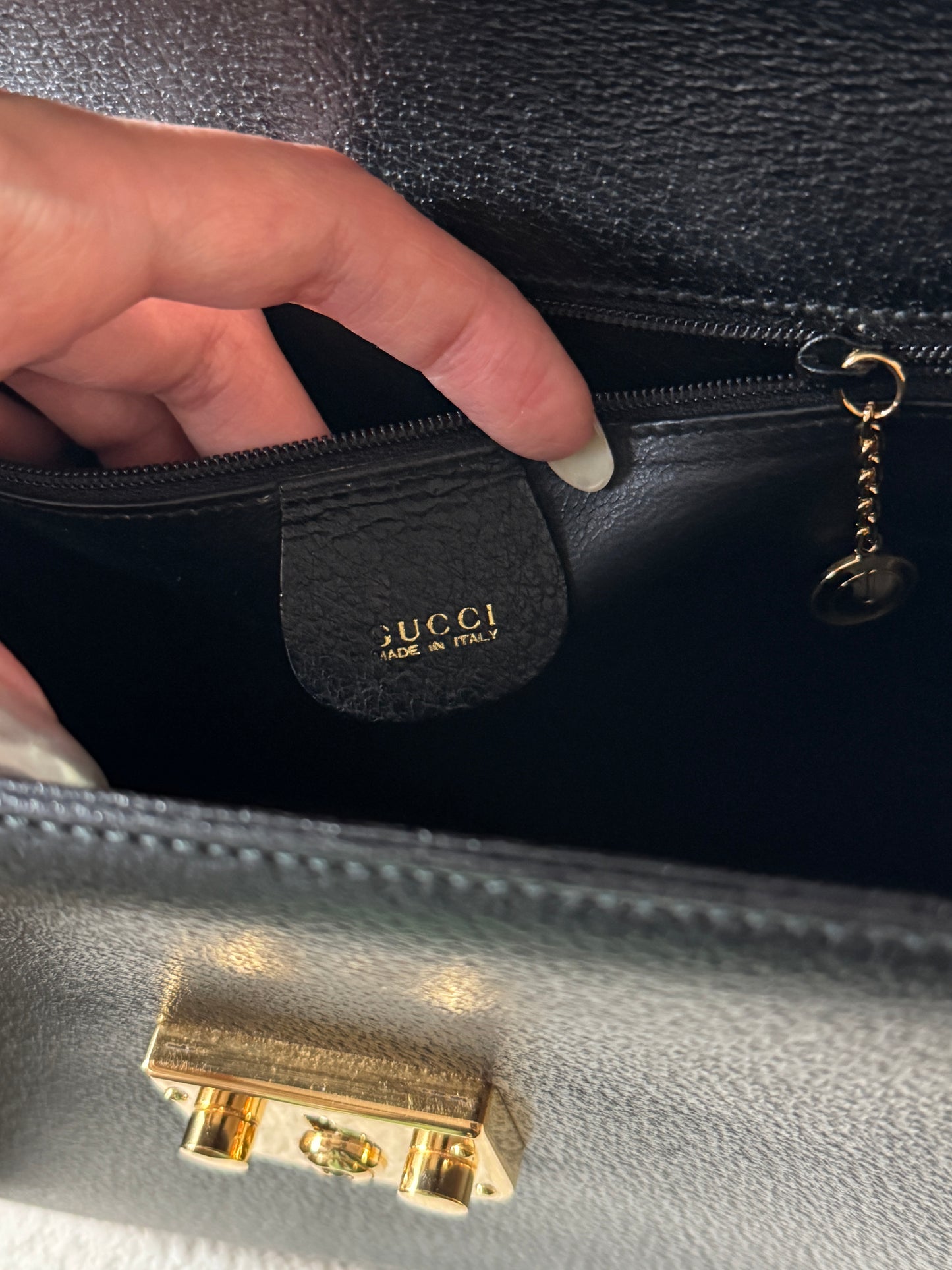 Vintage Gucci 2-way lady lock bag