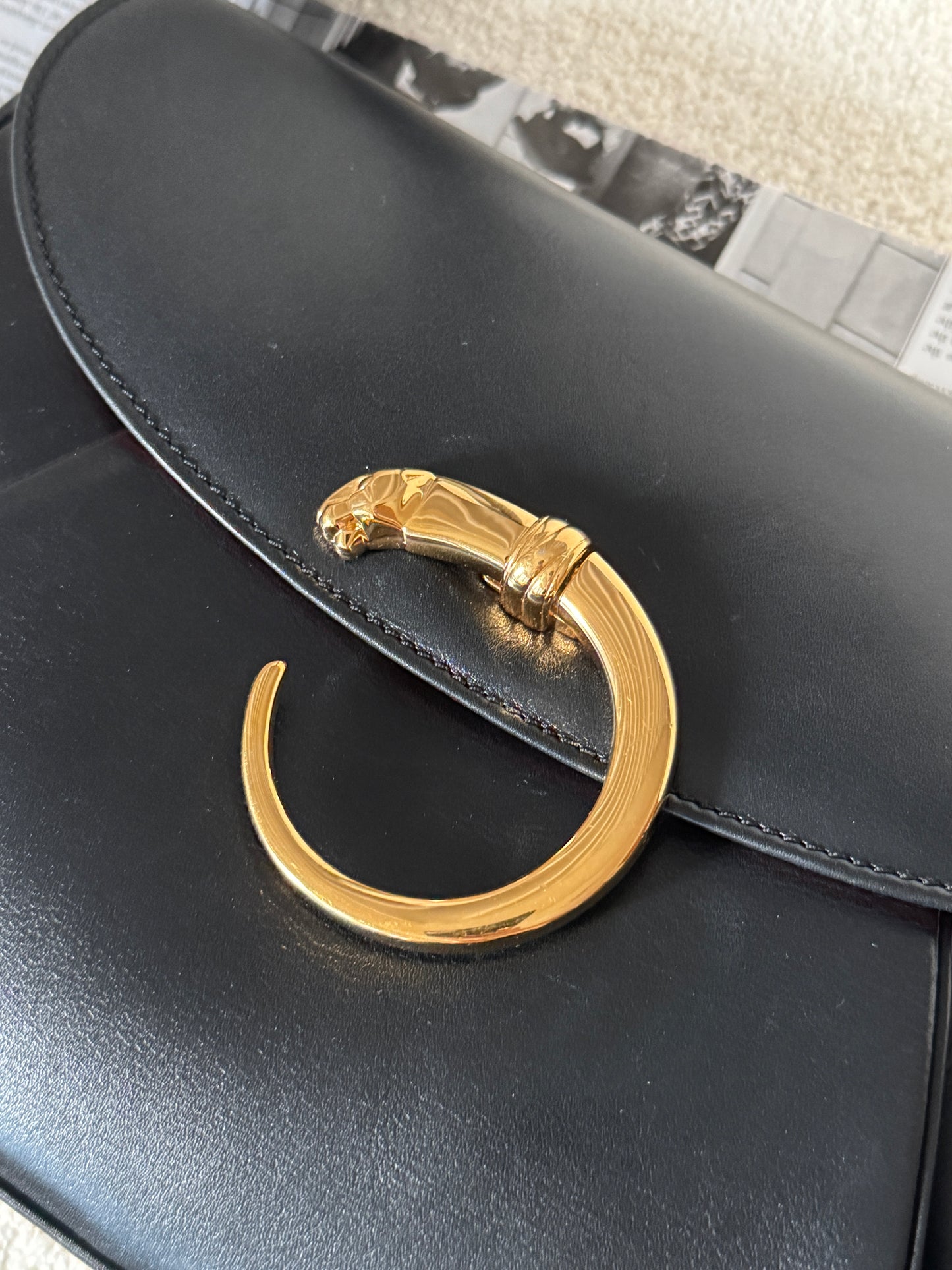 Vintage Cartier豹頭金扣crossbody bag