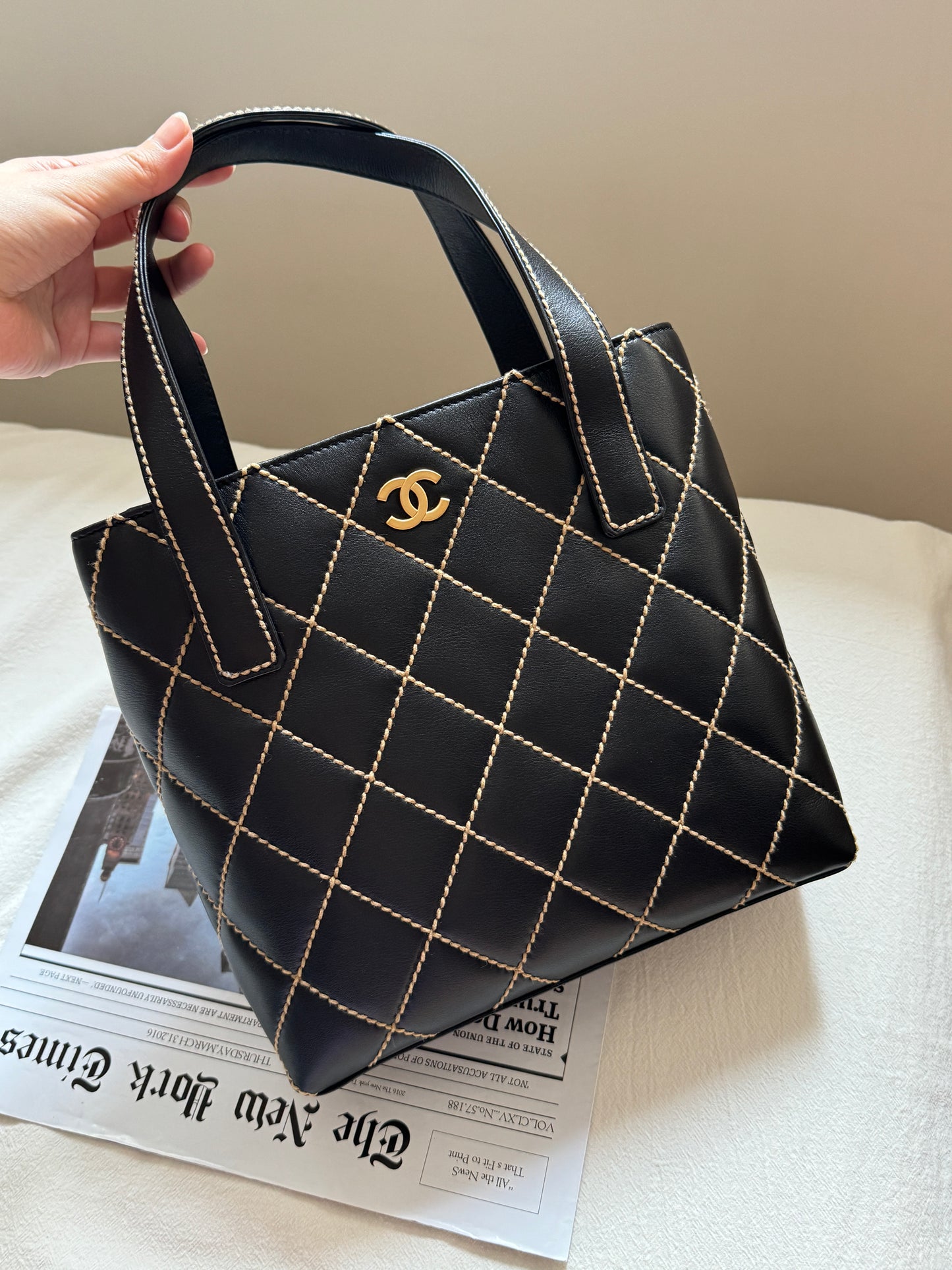 Vintage Chanel calfskin vivian tote