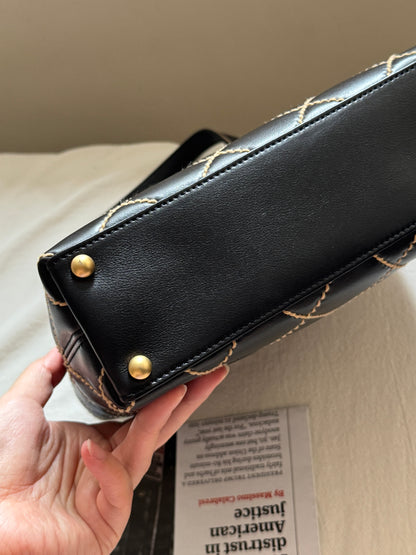 Vintage Chanel calfskin vivian tote