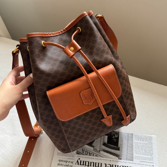 Vintage Celine macadam翻蓋老花水桶包🧺