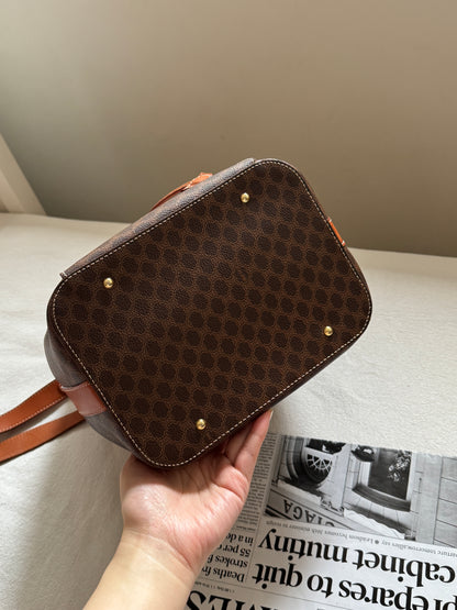 Vintage Celine macadam翻蓋老花水桶包🧺