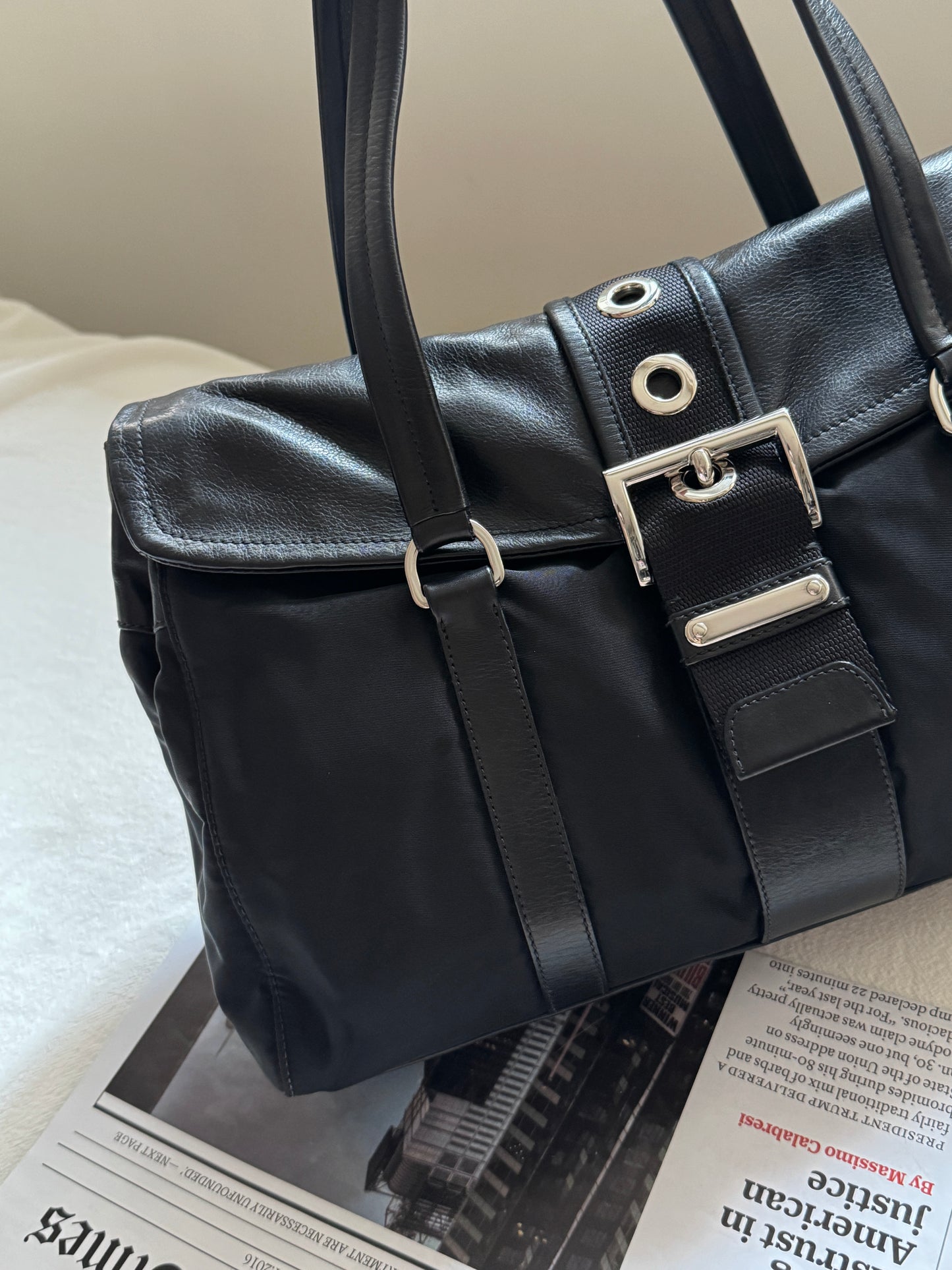Vintage Prada nylon leather baguette🥖