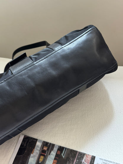 Vintage Prada nylon leather baguette🥖