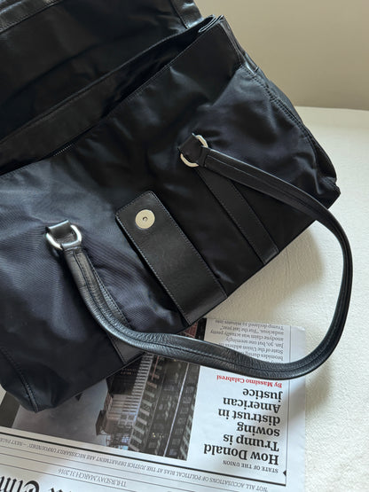 Vintage Prada nylon leather baguette🥖