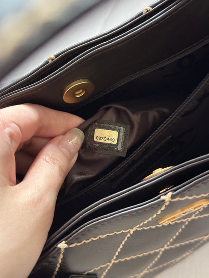 Vintage Chanel chocolate vivian tote🍫