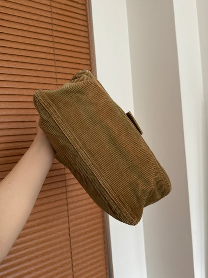 Vintage Fendi 燈芯絨大法棍🍪