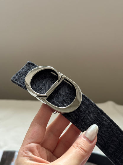 Vintage Dior銀扣暗花belt