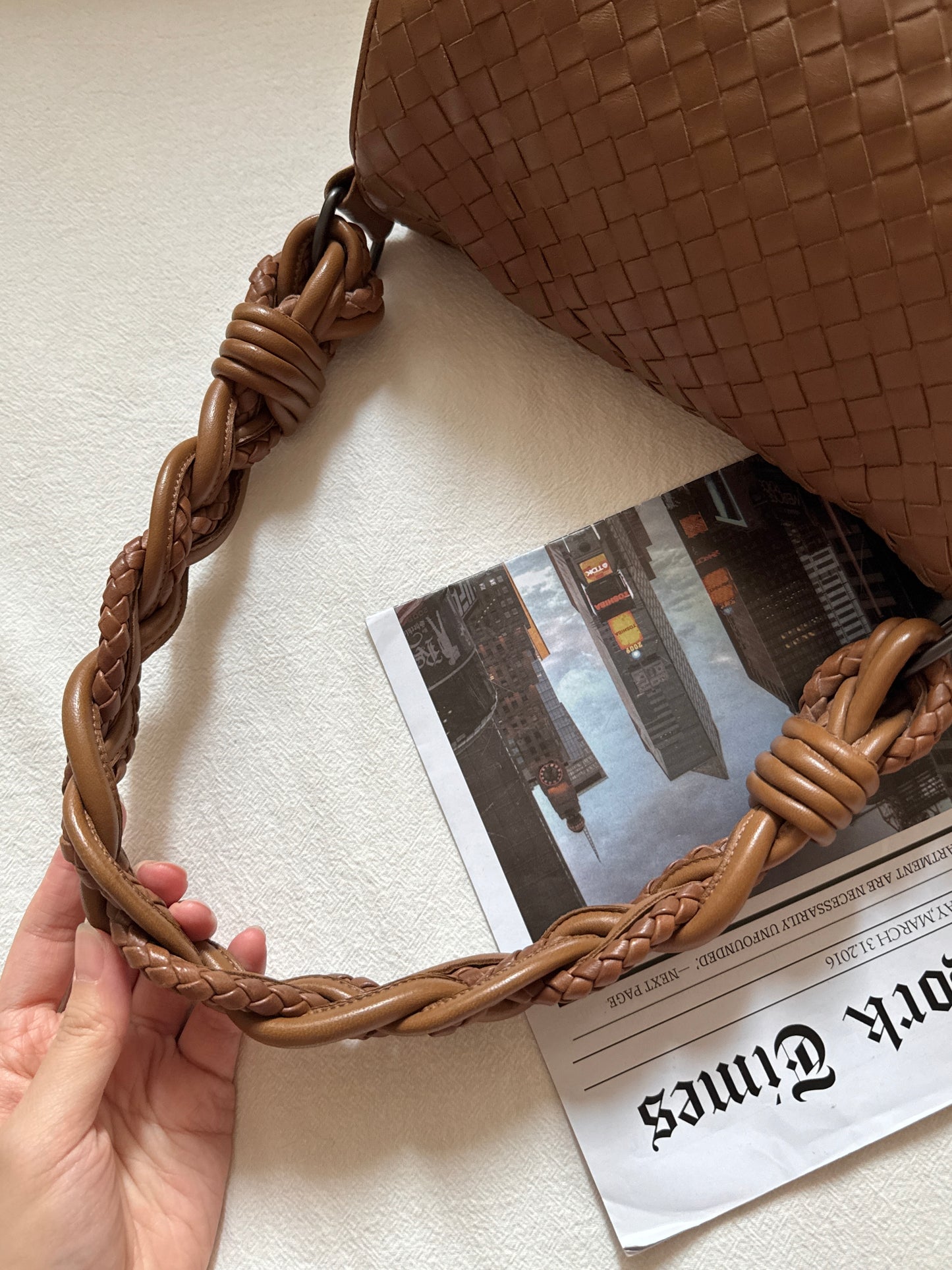 Vintage Bottega Veneta milk tea baguette🥖