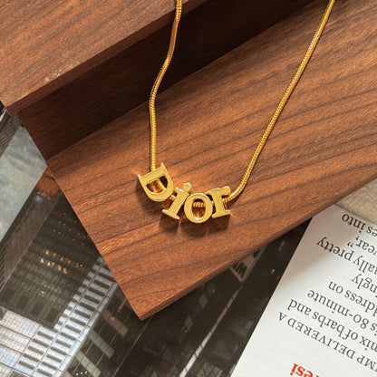 Vintage Dior necklace🎠