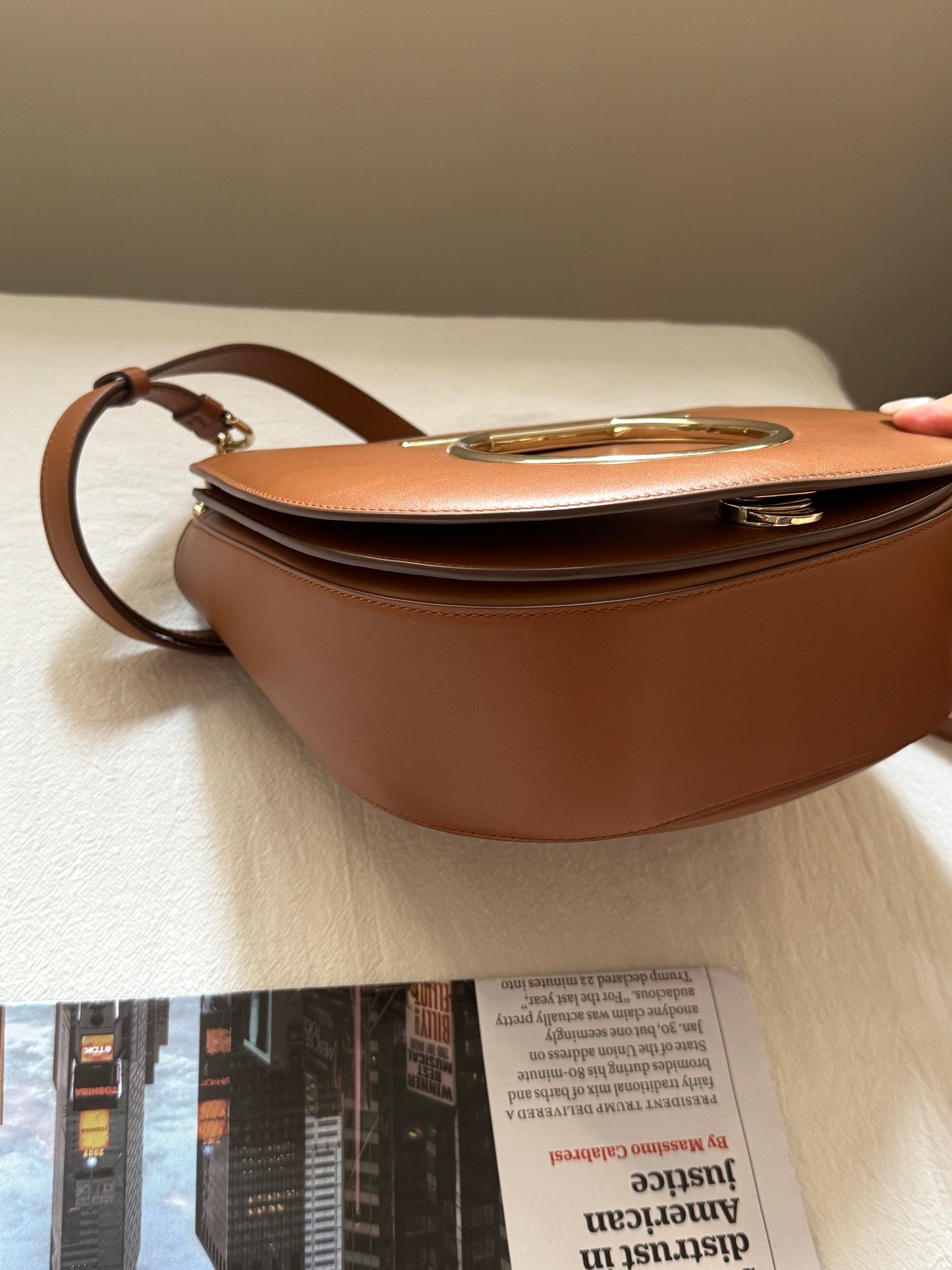 Vintage Salvatore Ferragamo馬蹄大金扣斜背包🍮