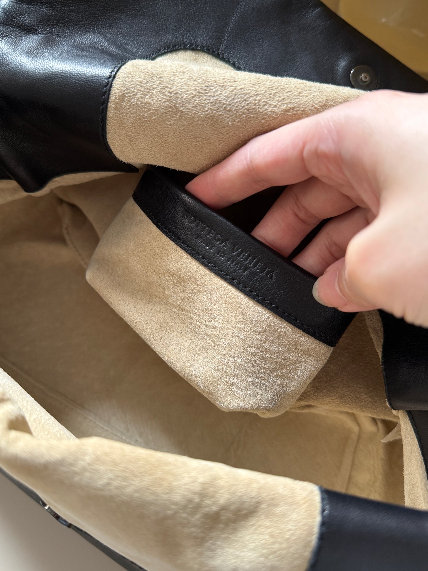 Vintage Bottega Veneta so black double flap baguette🥖