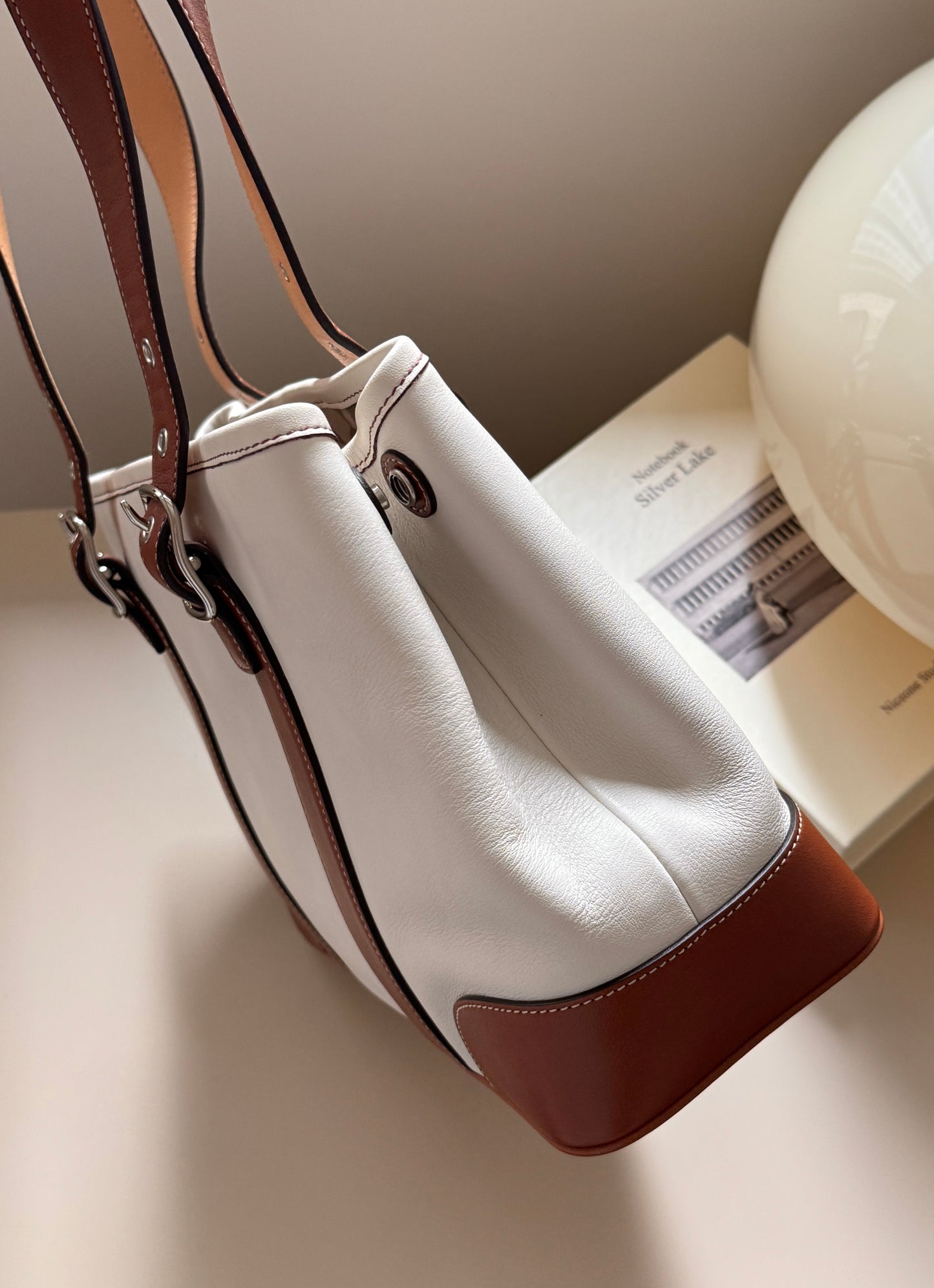 Vintage C o a ch calfskin hampton tote⚾️