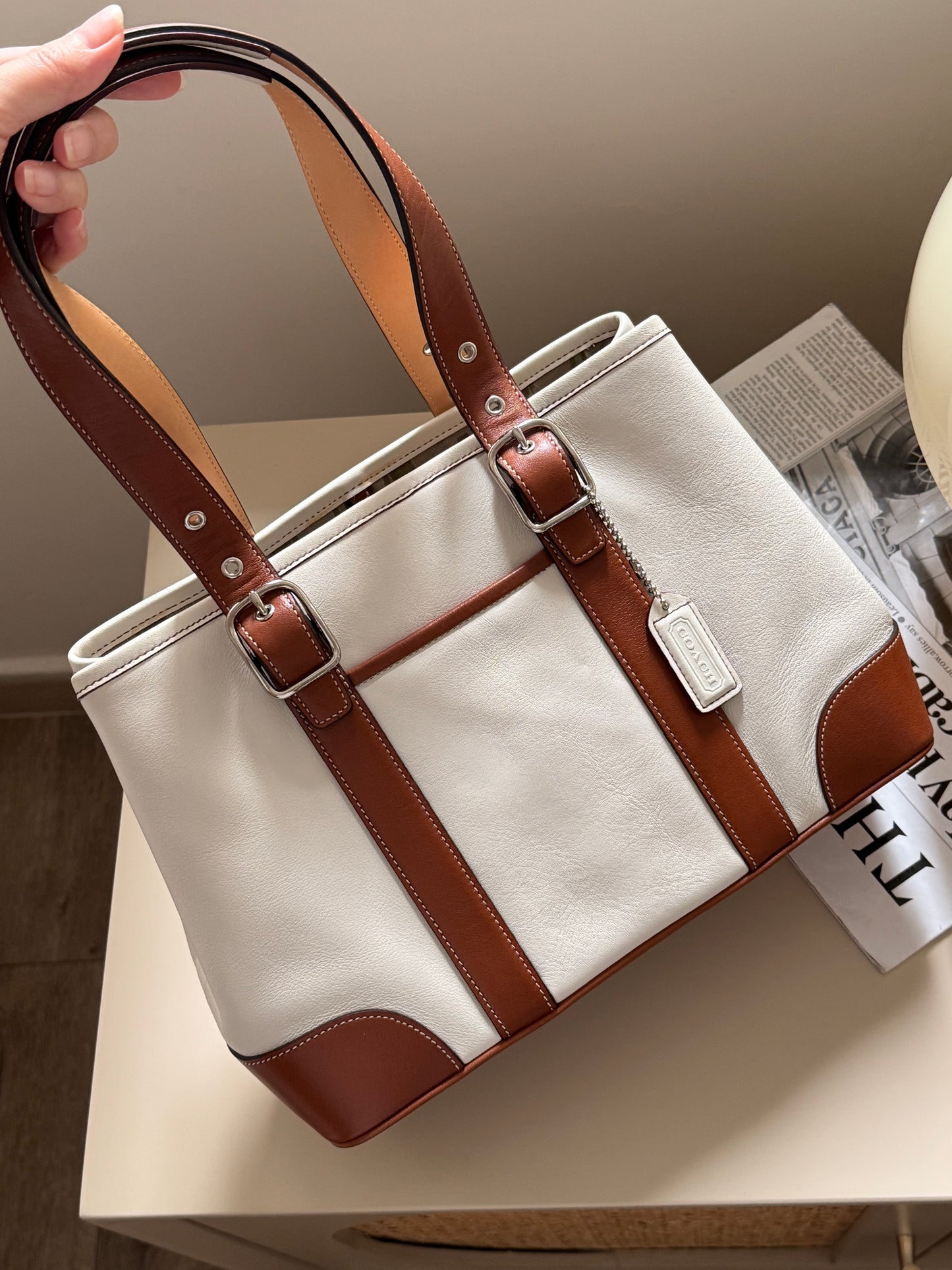 Vintage C o a ch calfskin hampton tote⚾️