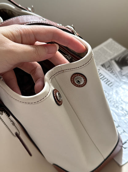 Vintage C o a ch calfskin hampton tote⚾️