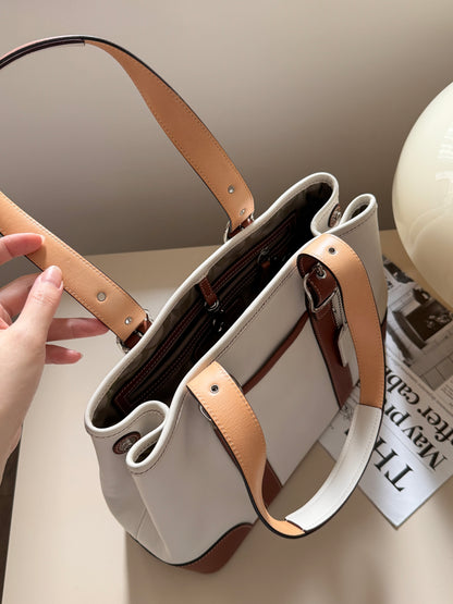 Vintage C o a ch calfskin hampton tote⚾️