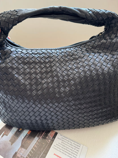 Vintage Bottega Veneta intrecciato hobo🥐
